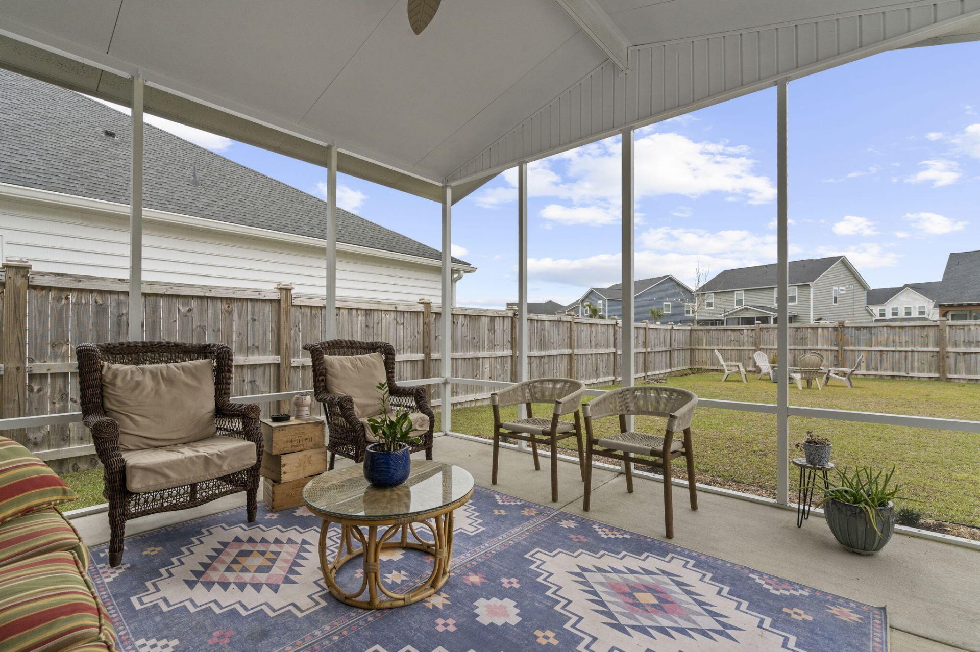 125 Garden Lily Lane Photo 40