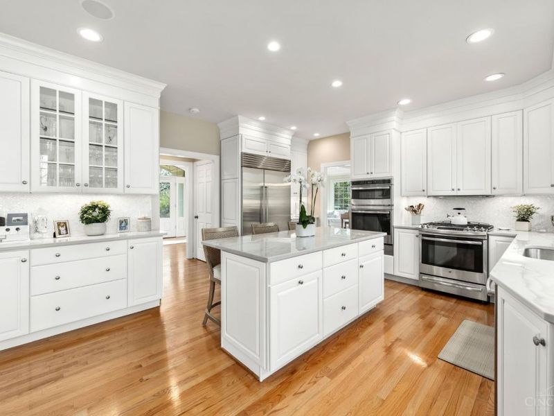 7740 Kugler Mill Road, Sycamore Township, OH 45243 Photo 12