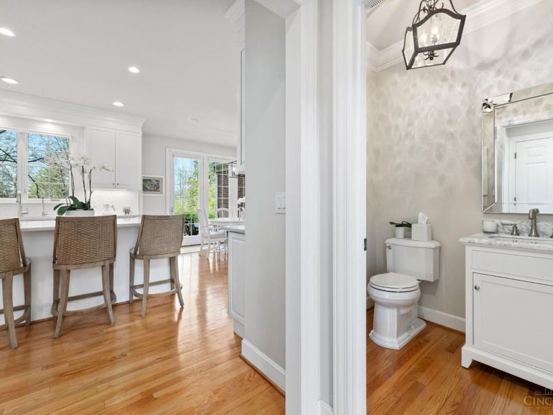 7740 Kugler Mill Road, Sycamore Township, OH 45243 Photo 17