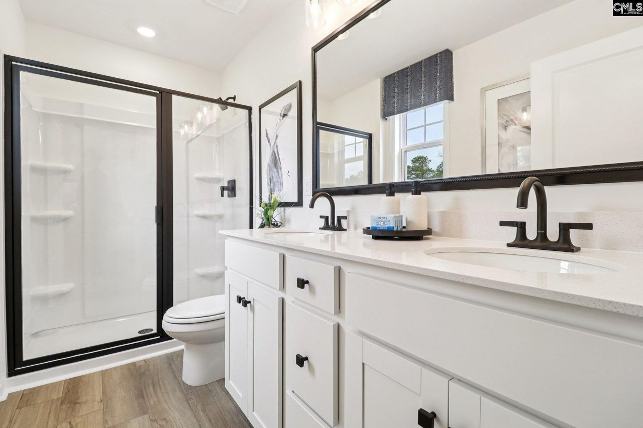 2022 Armada Road Photo 20