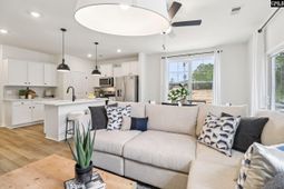 2022 Armada Road photo 4