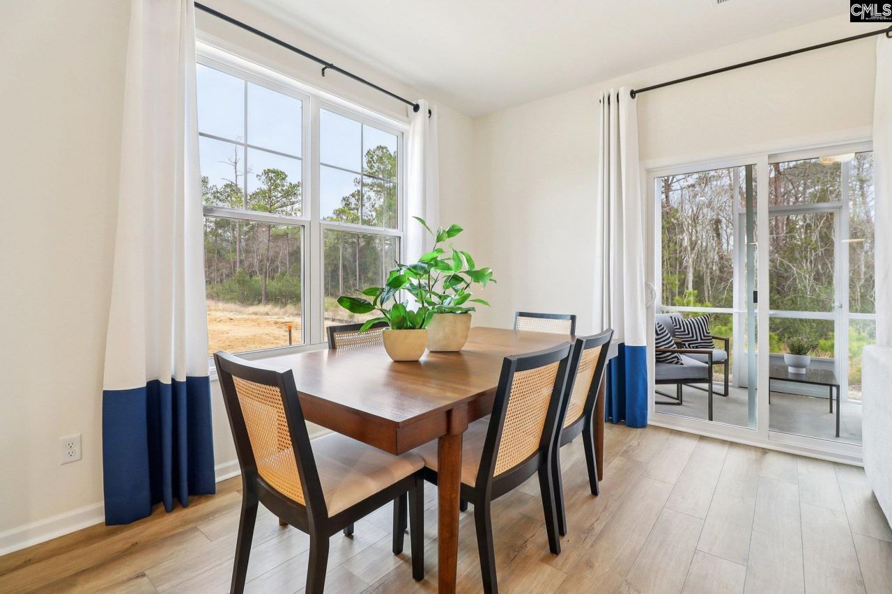 2022 Armada Road Photo 6