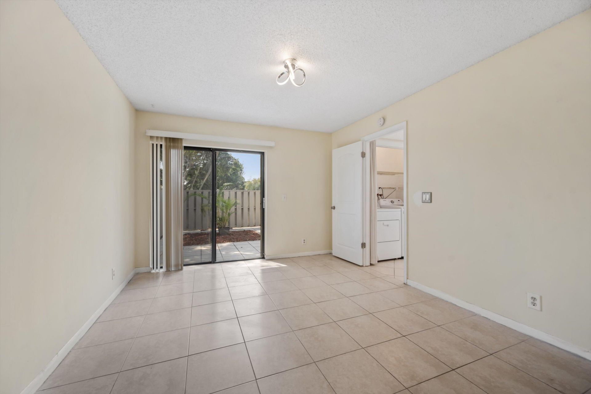 8007 Ambach Way, Hypoluxo, FL 33462 Photo