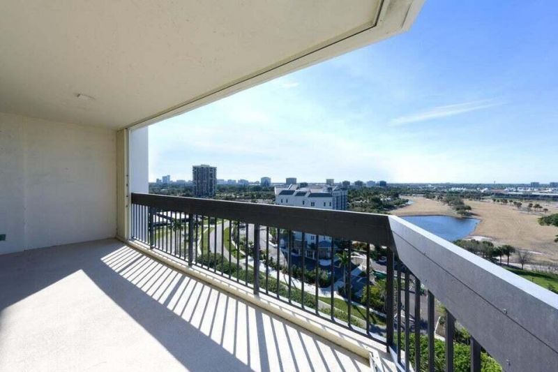 2400 Presidential Way, Unit 1206, West Palm Beach, FL 33401 Photo