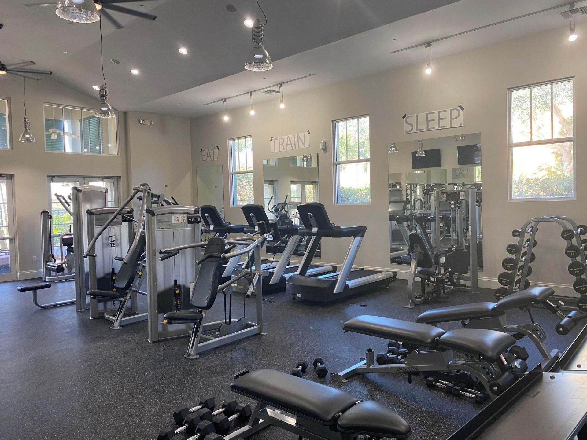 540 Amador Lane, Unit 6, West Palm Beach, FL 33401 Photo