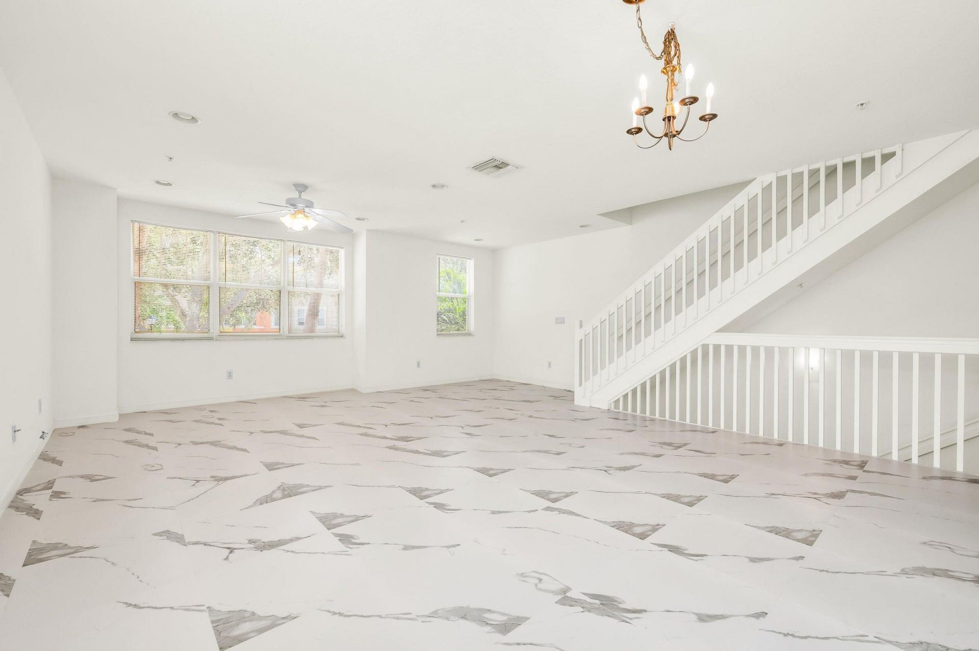 540 Amador Lane, Unit 6, West Palm Beach, FL 33401 Photo