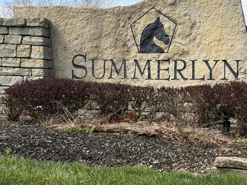 5978 Carrbridge Court, Galloway, OH 43119 Photo 2