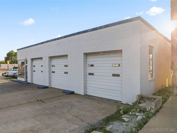 249 S Wilson , Vinita, OK 74301