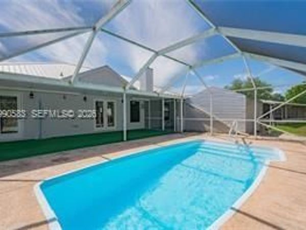 1063 Mayford Lake Rd , Moore Haven, FL 33471