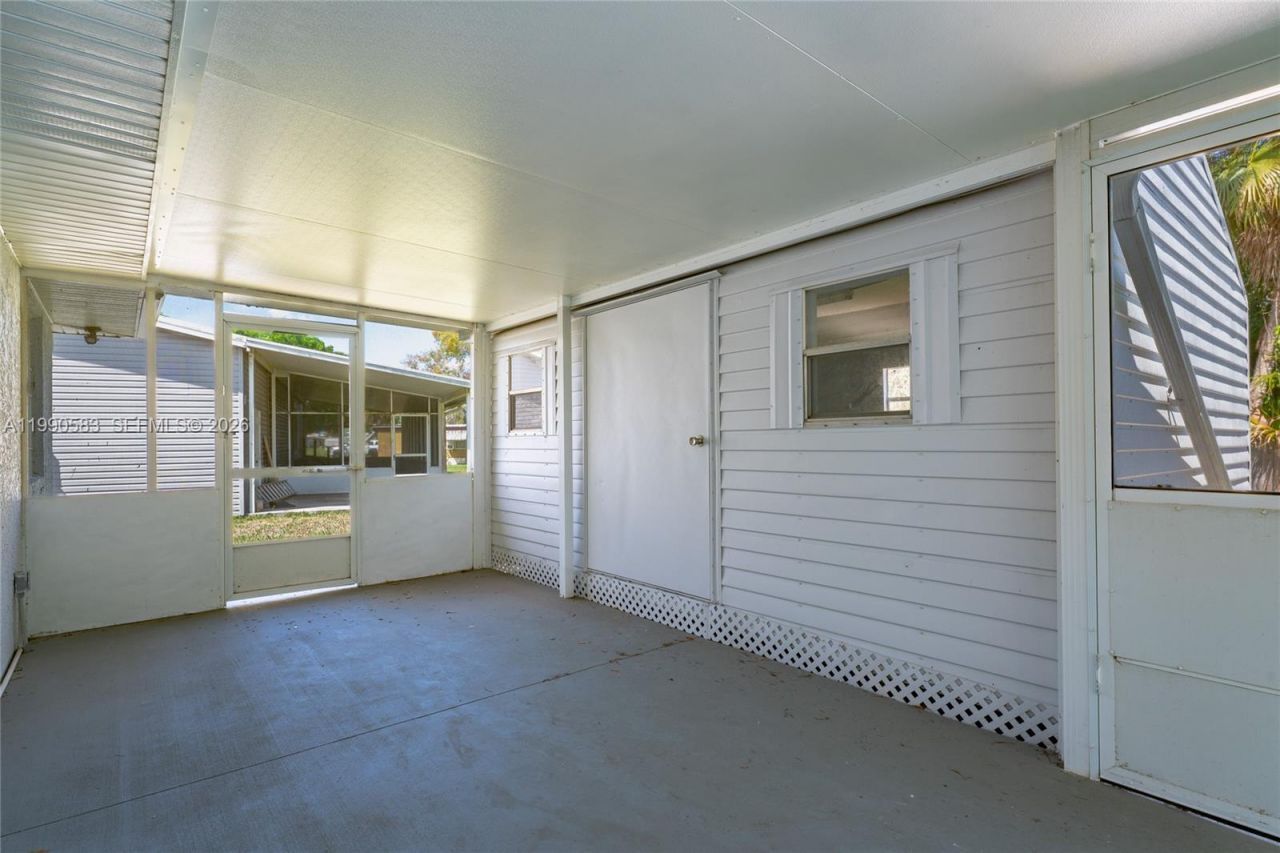 1063 Mayford Lake Rd, Moore Haven, FL 33471 Photo