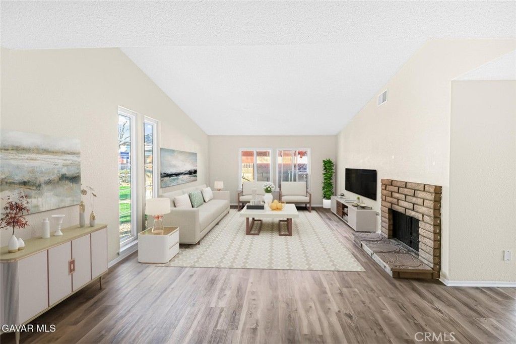 521 W Avenue J14, Lancaster, CA 93534 Main Photo