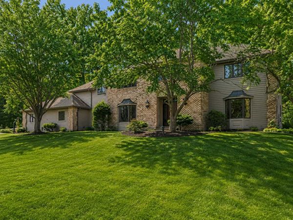 1337 Woodland Drive SW, Rochester, MN 55902