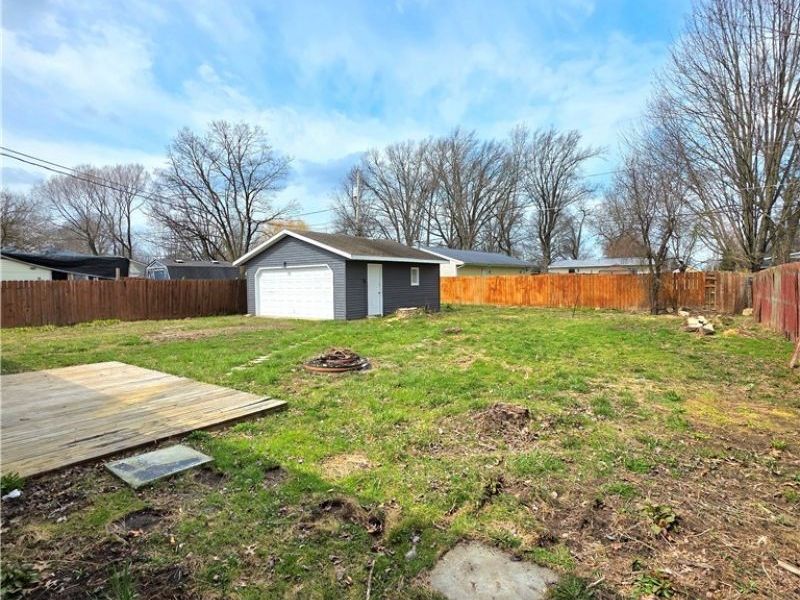 746 Delaware Avenue, Elyria, OH 44035 Photo 12