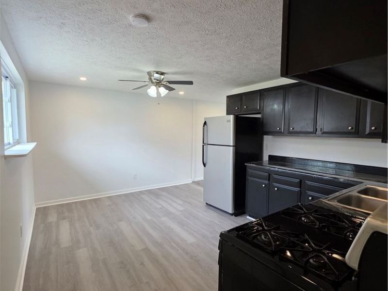 746 Delaware Avenue, Elyria, OH 44035 Photo 5