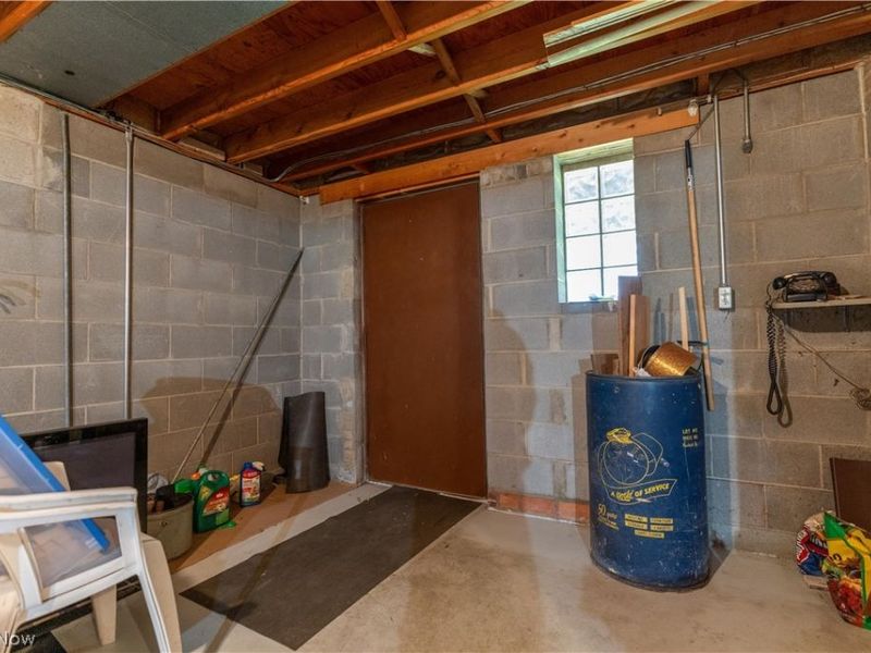 155 Moore Road, Akron, OH 44319 Photo 18