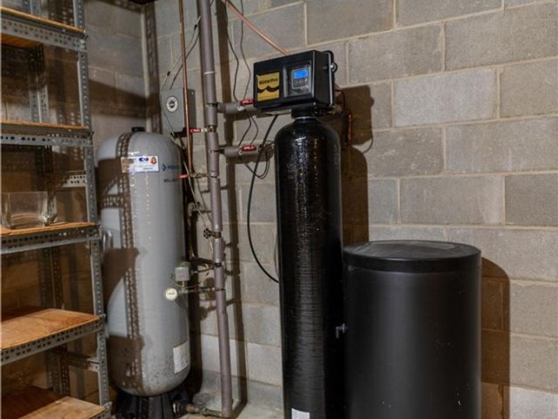 155 Moore Road, Akron, OH 44319 Photo 25