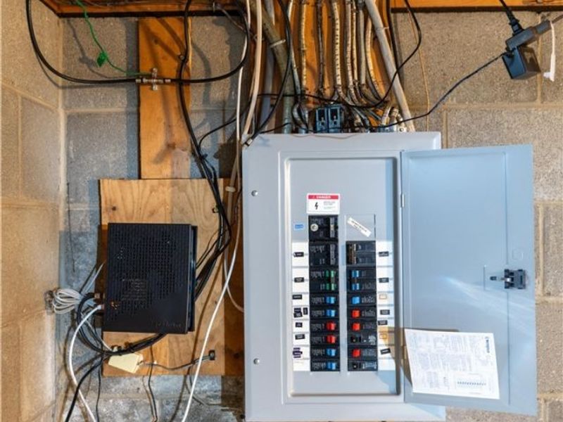 155 Moore Road, Akron, OH 44319 Photo 26