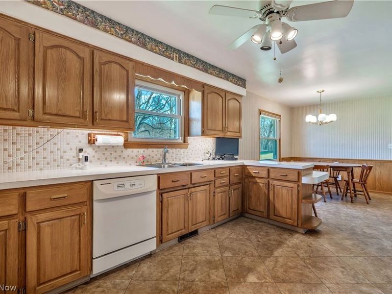 155 Moore Road, Akron, OH 44319 Photo 33