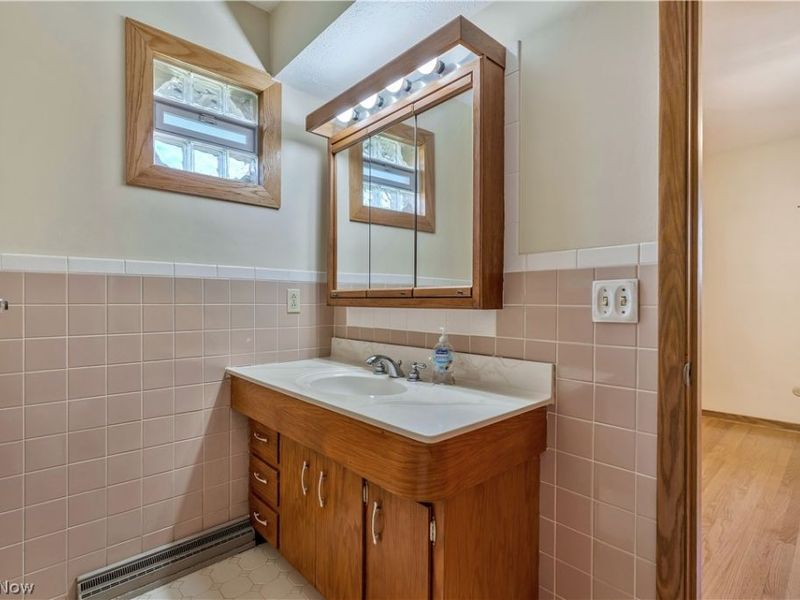 155 Moore Road, Akron, OH 44319 Photo 8