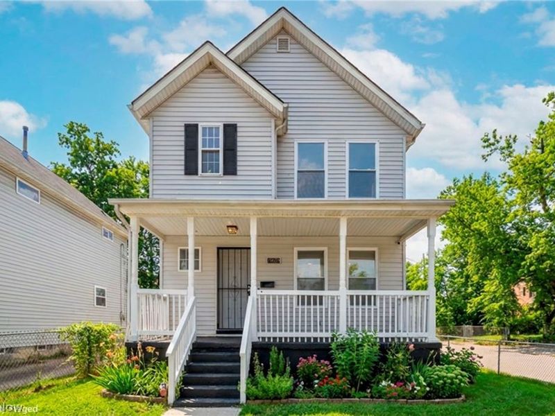 10870 Mount Overlook Avenue, Cleveland, OH 44104 Photo 1