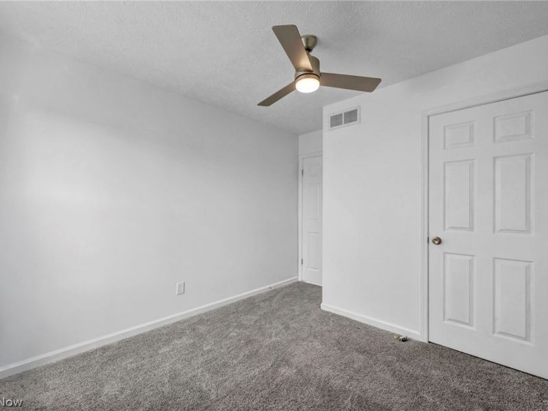 10870 Mount Overlook Avenue, Cleveland, OH 44104 Photo 19