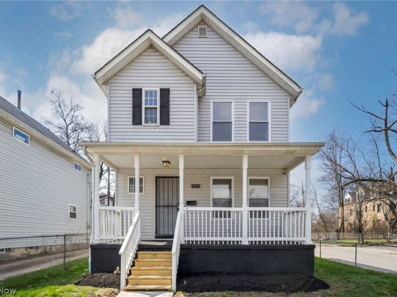 10870 Mount Overlook Avenue, Cleveland, OH 44104 Photo 2