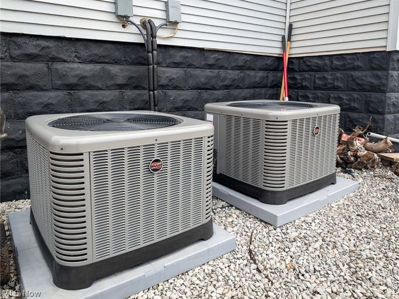 1268 Pondview Avenue, Unit B, Akron, OH 44305 Photo 24