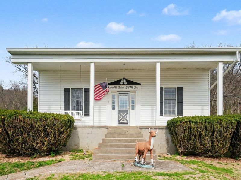 7332 Hillside Avenue, Cincinnati, OH 45233 Photo 1