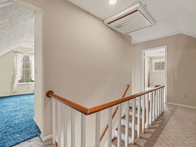 7332 Hillside Avenue, Cincinnati, OH 45233 Photo 21