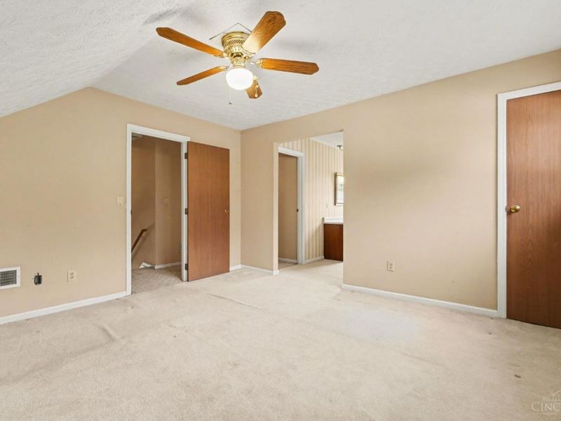 7332 Hillside Avenue, Cincinnati, OH 45233 Photo 29