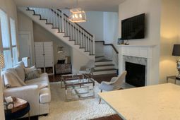 614 Ellingson Parkway photo 4