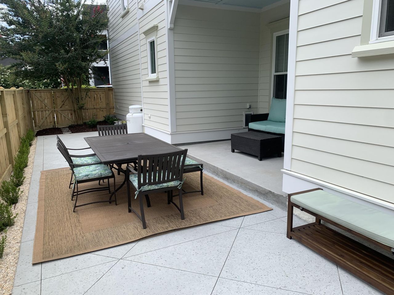 614 Ellingson Parkway Photo 4