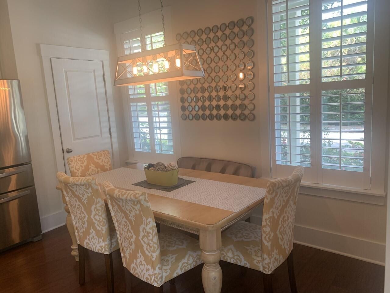 614 Ellingson Parkway Photo 6