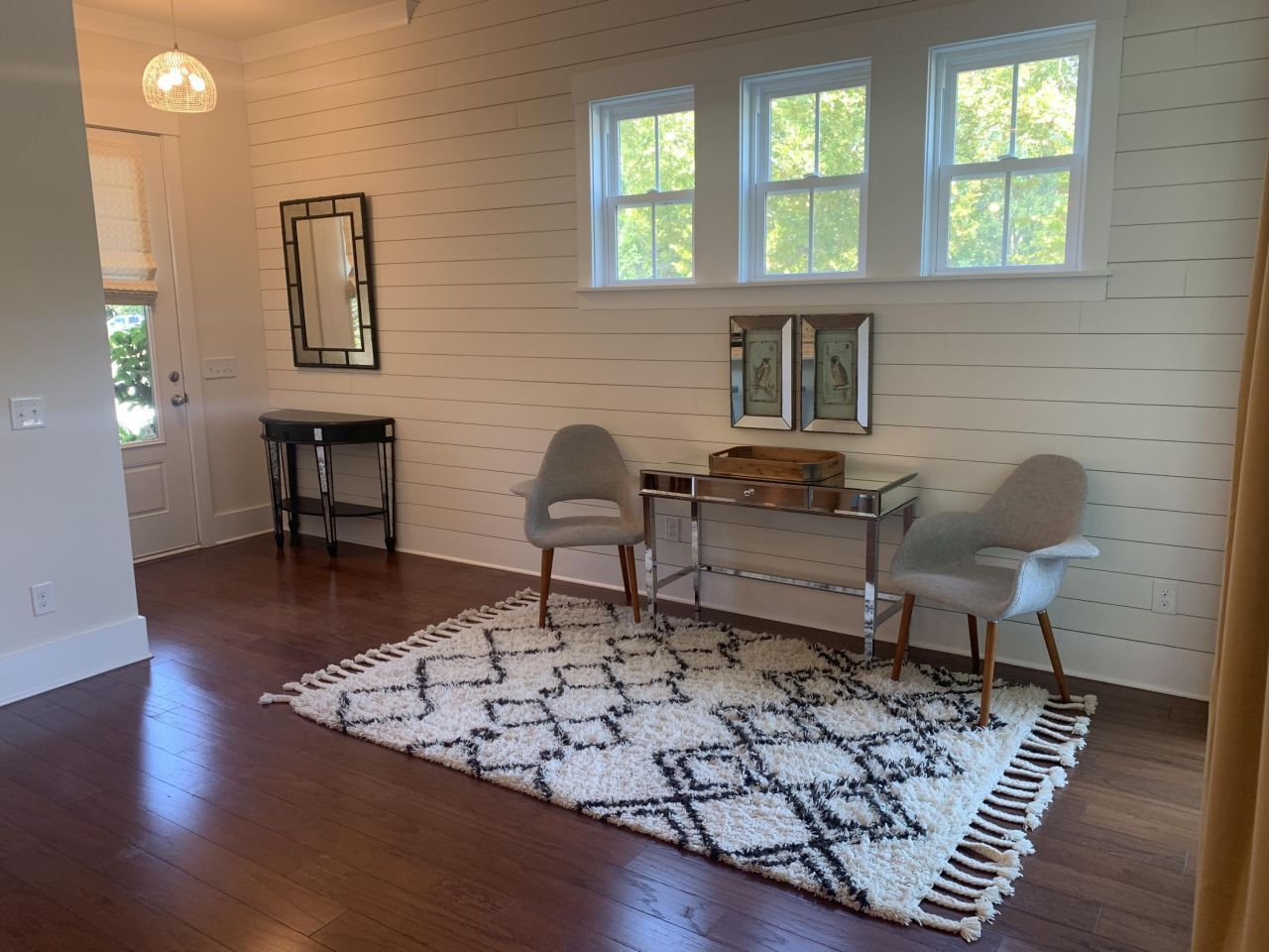 614 Ellingson Parkway Photo 7