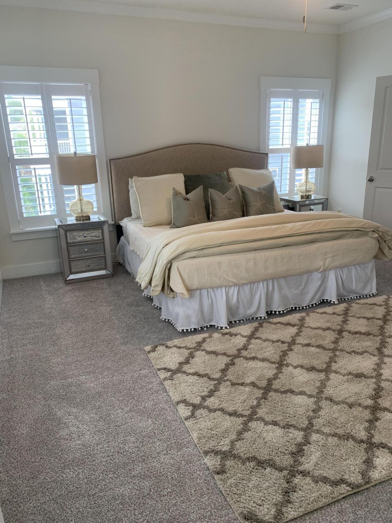 614 Ellingson Parkway Photo 8