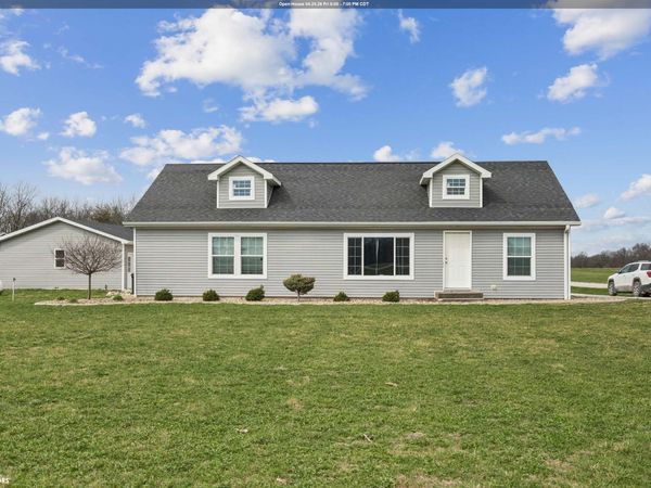 2825 New London Road, New London, IA 52645