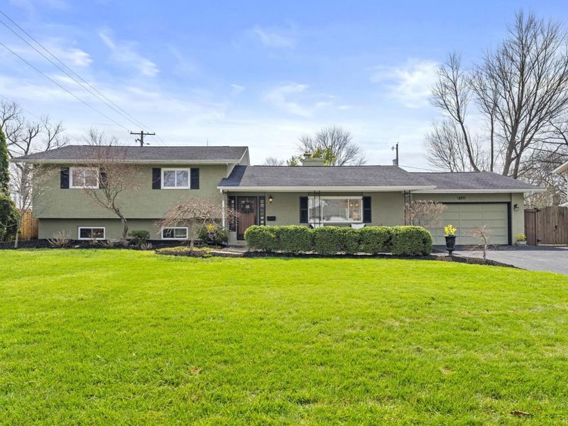 2411 Sheringham Road, Upper Arlington, OH 43220 Photo 2