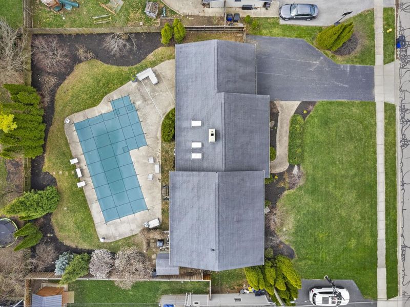 2411 Sheringham Road, Upper Arlington, OH 43220 Photo 69