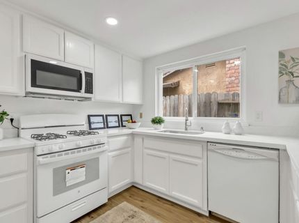 7843 Deer Creek Dr, Sacramento, CA 95823 Photo