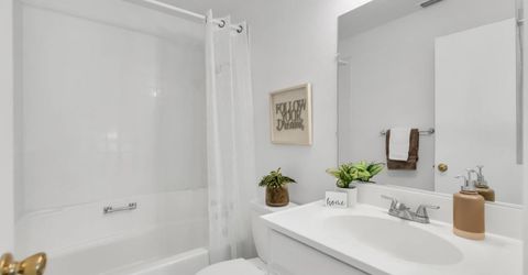 7843 Deer Creek Dr, Sacramento, CA 95823 Photo