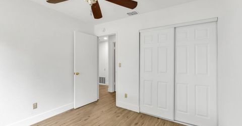 7843 Deer Creek Dr, Sacramento, CA 95823 Photo