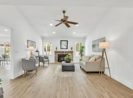 7843 Deer Creek Dr, Sacramento, CA 95823 Photo