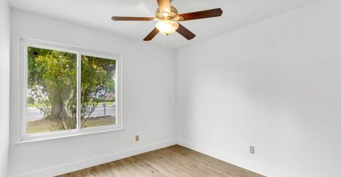 7843 Deer Creek Dr, Sacramento, CA 95823 Photo