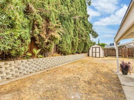 7843 Deer Creek Dr, Sacramento, CA 95823 Photo