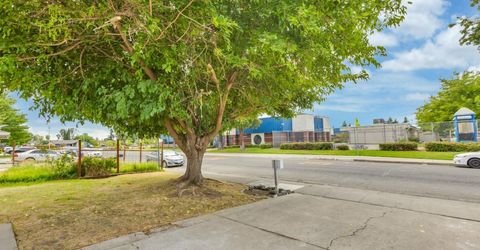 7843 Deer Creek Dr, Sacramento, CA 95823 Photo