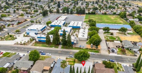 7843 Deer Creek Dr, Sacramento, CA 95823 Photo