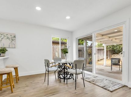 7843 Deer Creek Dr, Sacramento, CA 95823 Photo