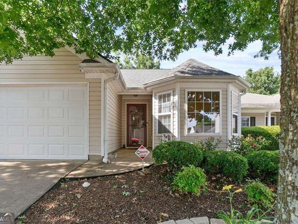 64 HILL CREST Circle, Hiram, GA 30141