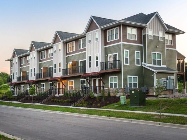 2674 Notre Dame Drive, Unit 702, Fitchburg, WI 53711