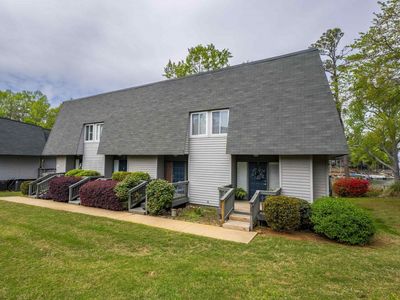 301 Harbor Heights Drive, Unit 20D, Lexington, SC 29072